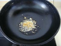 虾干仁肉末粉丝煲