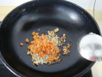 虾干仁肉末粉丝煲