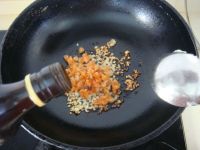 虾干仁肉末粉丝煲