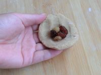 莲蓉蜜豆冰皮月饼