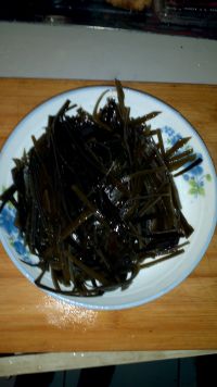 凉拌豆芽海带丝