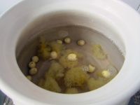 紫薯莲子银耳汤