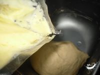 豆沙卷面包