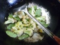 扁豆炒花菜