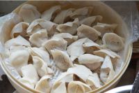 油麦菜鱼肉馄饨