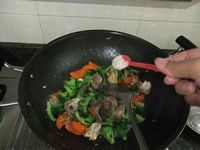 西兰花虾仁炒胡萝卜