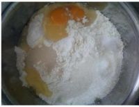 奶香豆沙排包