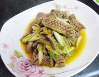 葱爆腰花