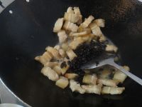 豆豉焖五花肉