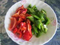 彩椒墨鱼丸