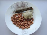 花生米烧排骨
