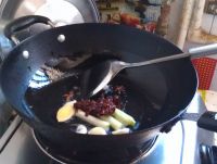 炖鱼头