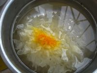 银耳冬瓜糖水