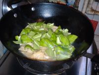 尖椒炒豆皮