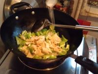 尖椒炒豆皮