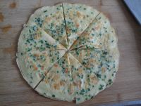 韭苔鸡蛋煎饼
