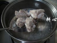 茶树菇排骨汤