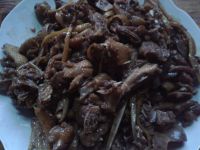 炒鸭肉