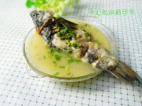 清炖鲫鱼汤
