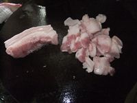 五花肉炒豆薯