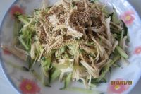 芝麻黄瓜拌鸡丝