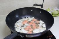 杏鲍菇鲜虾丸汤