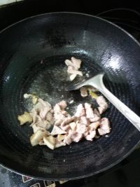 秋葵青椒炒肉片