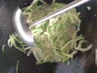炒嫩南瓜丝