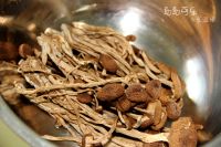 茶树菇煲老母鸡汤