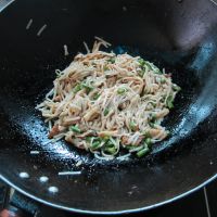 瘦肉豆角炒面