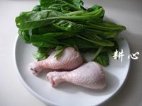 菜心鸡腿汤