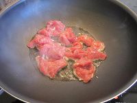 蚝油牛肉炒红绿椒