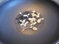 猪腱肉焖紫茄子