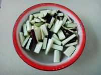 韭菜花炒茄子