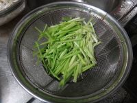 豆芽炒芹菜根