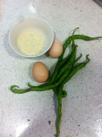 香辣椒炒蛋