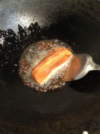 咸蛋黄酿五花肉