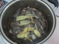 炒花甲肉