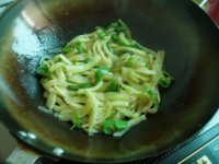 青椒炒西瓜皮