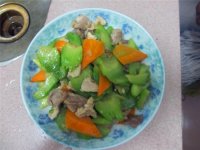 蒜香苦瓜炒肉片