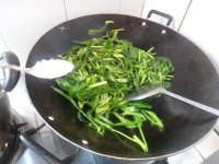 腐乳炒通菜