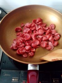 黄瓜炒香肠