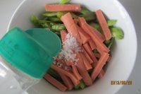 苦瓜拌火腿肠