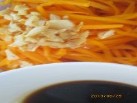 蒜香胡萝卜丝