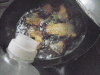 鲙鱼煨蒜苔
