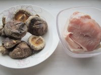 菠菜汁香菇猪肉饺子