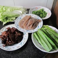 红油排骨锅