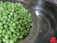 豌豆炒鸡丁