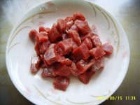 免煮锅牛肉炖西红柿