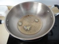 青豆炒虾仁